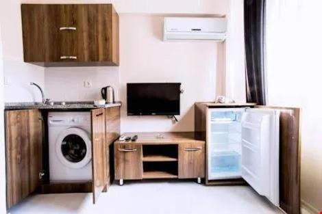 Smyrna Homes & Suits Ізмір Екстер'єр фото